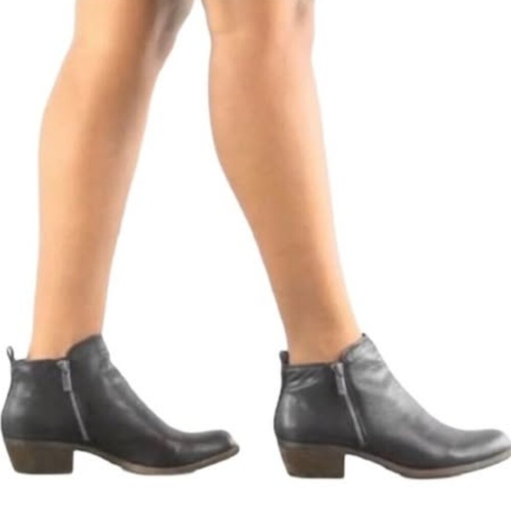 Lucky brand Basel women's double side zip ankle boots